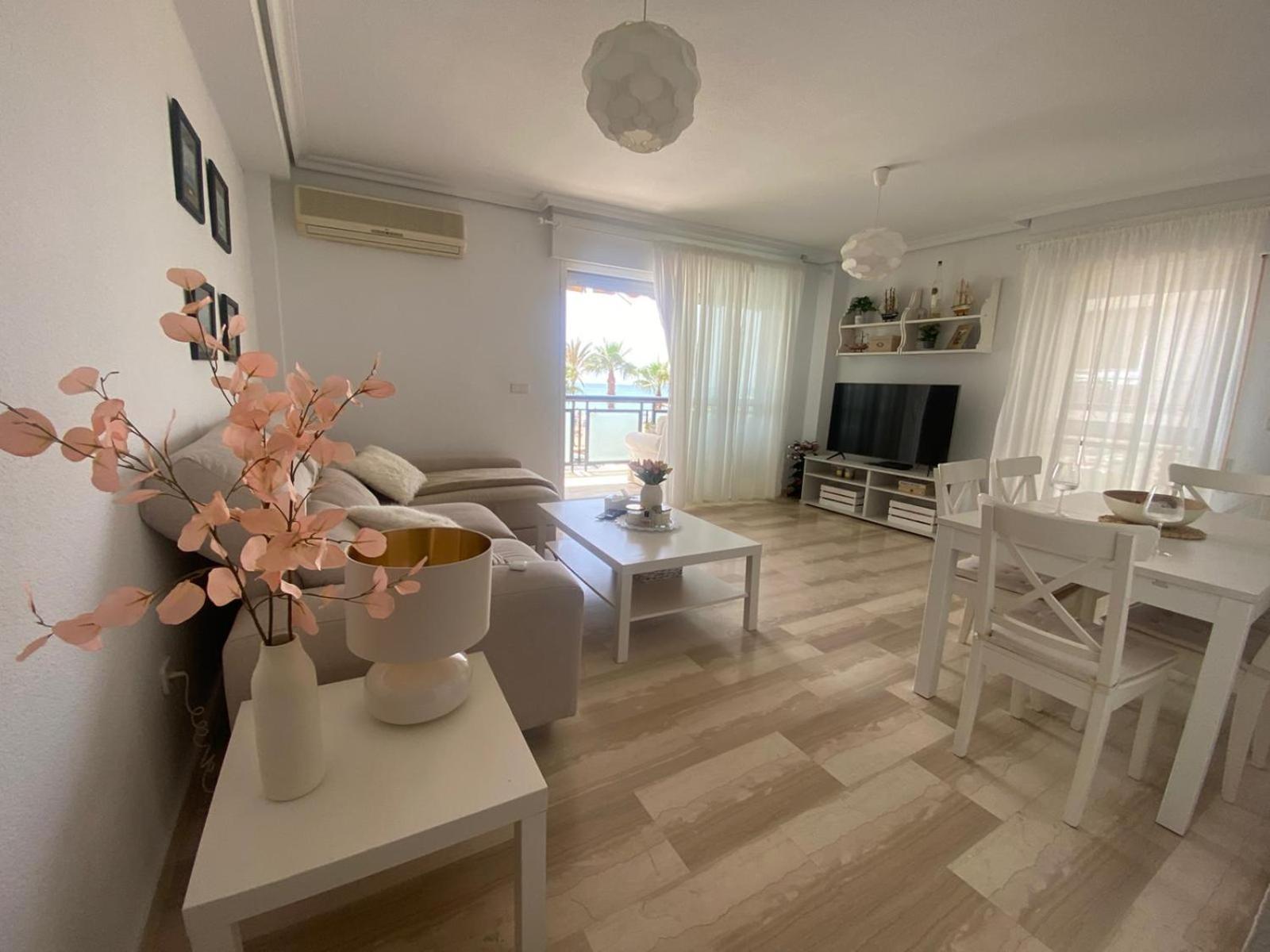 Apartamento Carvajal 50 M Playa ฟูเอนฮิโรลา ภายนอก รูปภาพ